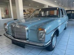 Mercedes-Benz 200/8 Limousine - Automatik - AHK - Oldtimer