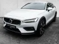Volvo V60 Cross Country B4 AWD Plus Harman/Kardon LED