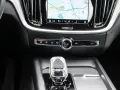 Volvo V60 Cross Country B4 AWD Plus Harman/Kardon LED