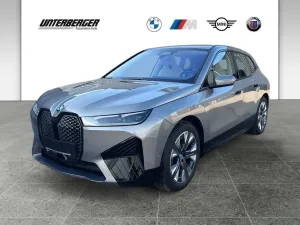 BMW iX xDrive50 SHZ Sitzbelüftung