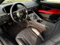 Aston Martin DB12 4.0 V8