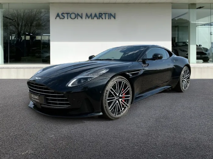 Aston Martin DB12 4.0 V8