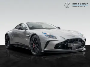 Aston Martin V8 Vantage  - Signature Paint - Jewellery Pack