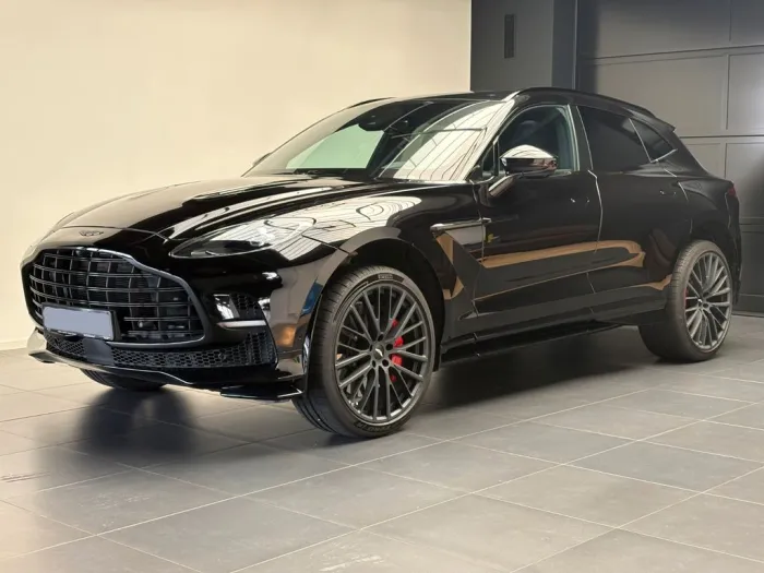 Aston Martin DBX 707 - Onyx Black - Standheizung