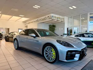 Porsche Panamera Turbo S E-Hybrid SportDesign/InnoDrive