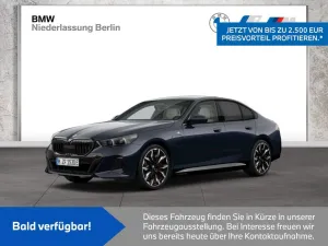 BMW 550e xDrive Limousine