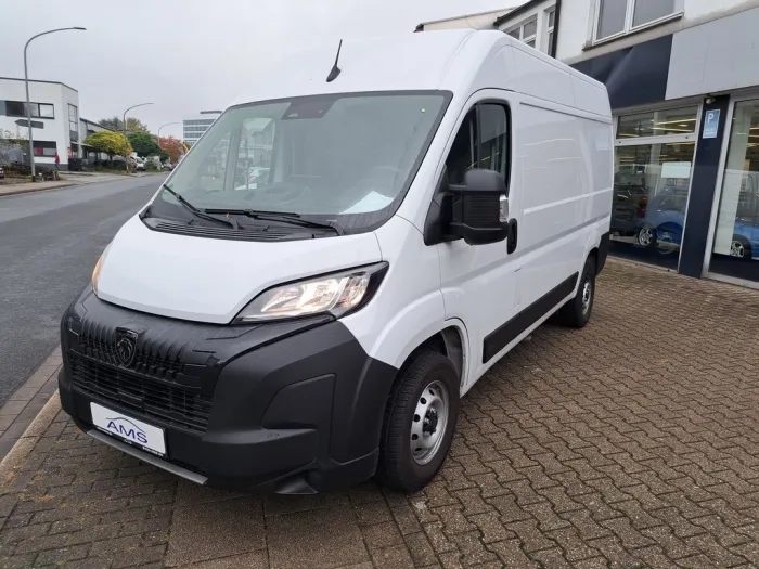 Peugeot Boxer Kasten Hochraum 335 L2H2 BlueHDi 140