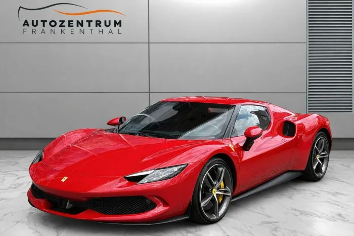 Ferrari 296 GTB LED LIFT DIAMOND RIMS