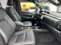 Toyota Hilux Double Cab Invincible 4x4 + WKR