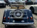 Morgan Plus 4 Roadster elegante Farbkombination