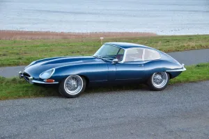Jaguar E-Type 3.8 1963 FHC LHD