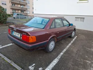 Audi 100  2.3 liter 5 zylinder Schalter  Rostfrei