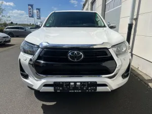 Toyota HiluxDoubleCab/Comf/4x4/Hardt/Automatik/Ahk/8xLm