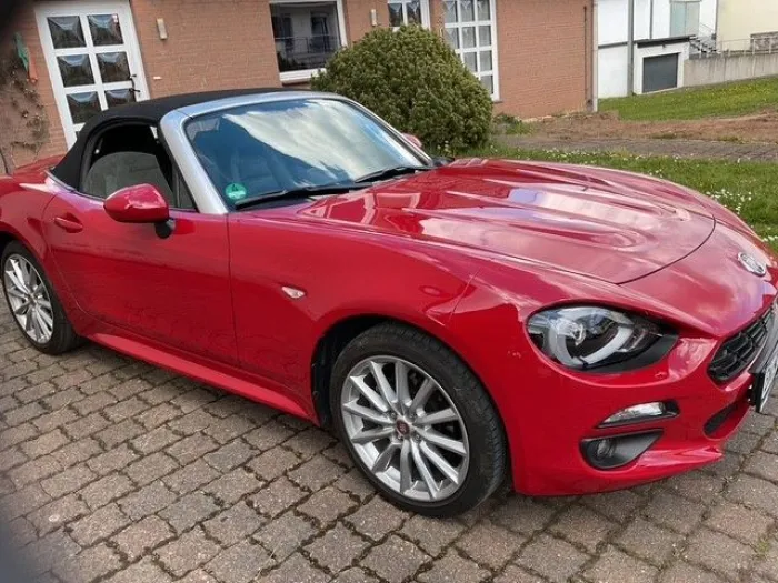 Fiat 124 Spider 1.4 MultiAir Turbo Lusso Lusso