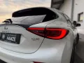 Infiniti Q30 1.6 16V Luxe Tech-Panorama-Kamera-BOSE-DAB
