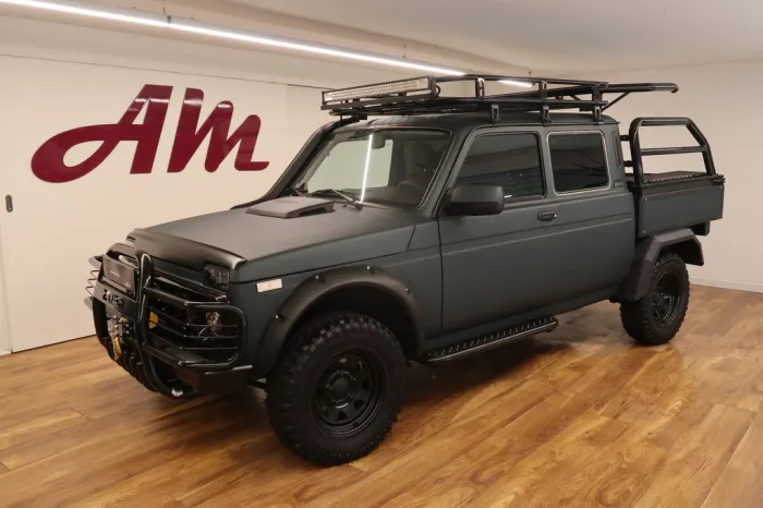 Lada Niva 4X4 Pickup ZUBR-CONCEPT/EINZELSTÜCK!