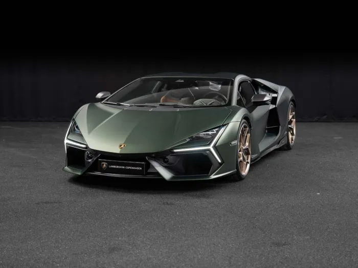 Lamborghini Revuelto 6.5 V12 HPEV