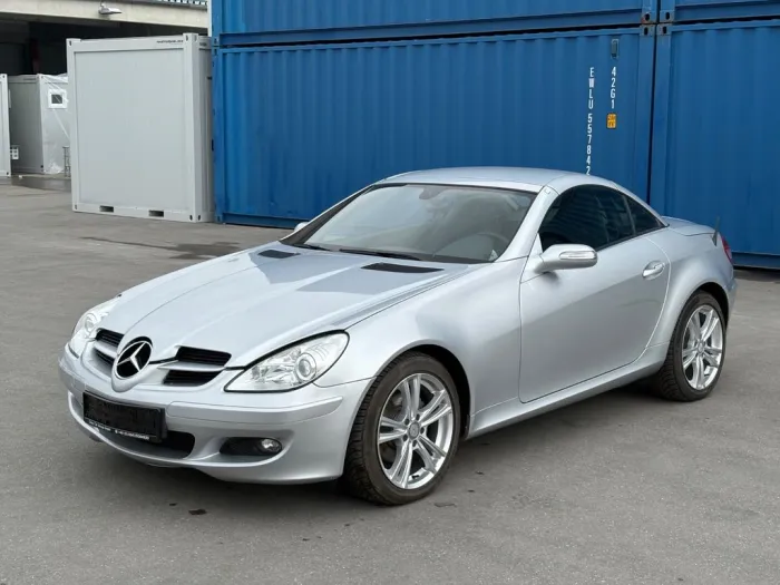 Mercedes-Benz SLK 200