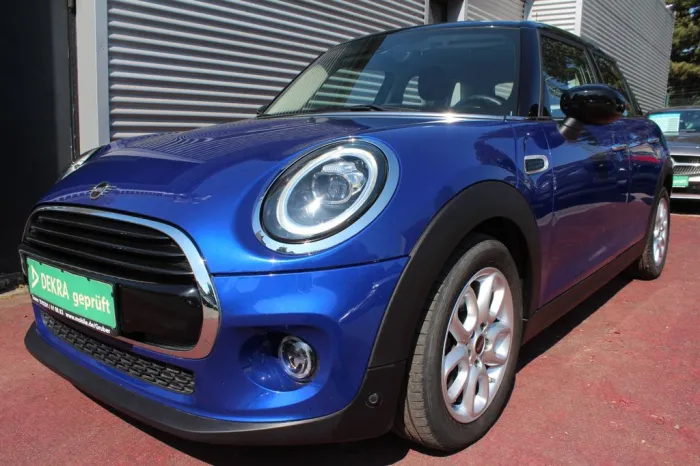 MINI COOPER 1.5 ESSENTIAL KLIMAAUTOMATIK PDC SITZHEIZ
