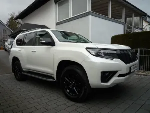Toyota Land Cruiser TEC-Edition/ACC/STHZ/AHK/RFK/LED/SD