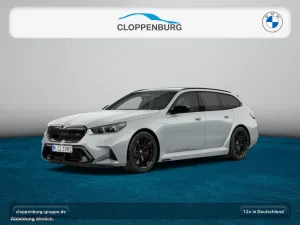 BMW M5 Touring AHK+Navi+Pano+360°+ACC UPE: 158.080€
