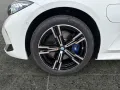 BMW 330e xDrive SHZ AHK LED