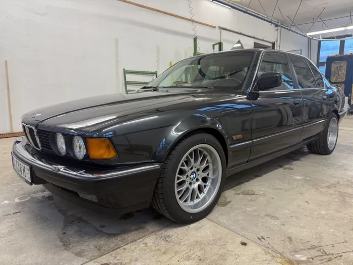 BMW 735i Automatik Oldtimer Schiebedach Klima Leder