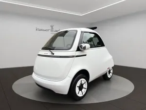Microlino L7 Santorino White *1. Hand*Faltdach*
