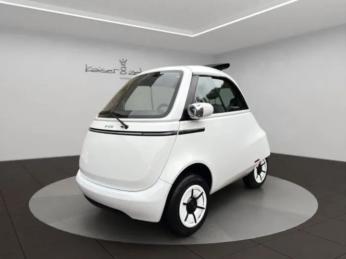 Microlino L7 Santorino White *1. Hand*Faltdach*