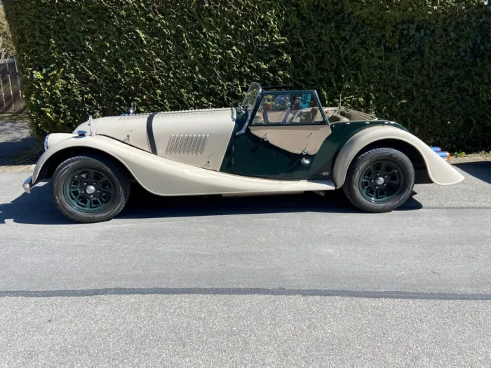 Morgan Plus 8 Einzelstück outlaw Sidepipes, Nubuk...