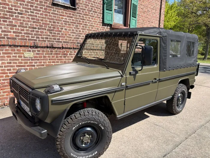 Mercedes-Benz G 230 Steyr Puch 8 Sitze im Bestzustand !
