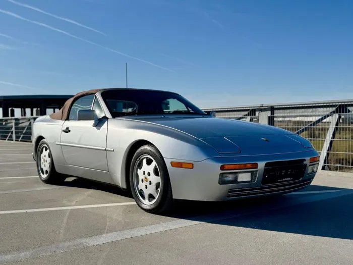 Porsche 944 S2Cabrio, org. 34K km,wie neu, 3 J Garantie