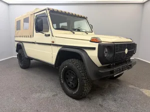 Mercedes-Benz Puch 230 GE 4x4 Cabrio Schweizer Armee