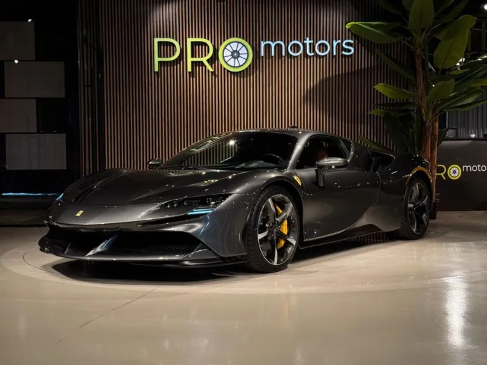 Ferrari SF90 CARBON-LIFT-DAYTONA