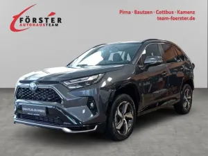 Toyota RAV 4 Plug-in-Hybrid Teamplayer