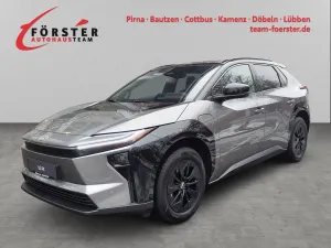Toyota bZ4X AWD Lounge