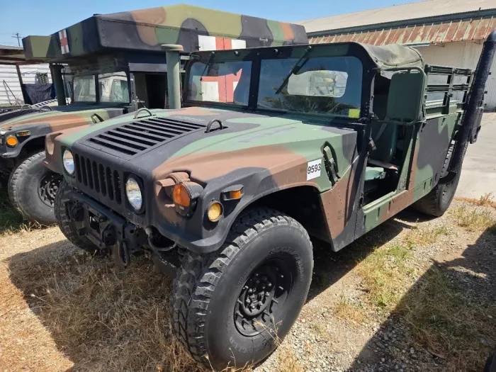 Hummer M1123, 6.5 L, 4 speed Autom. Driver. BEST