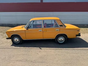 Lada Andere