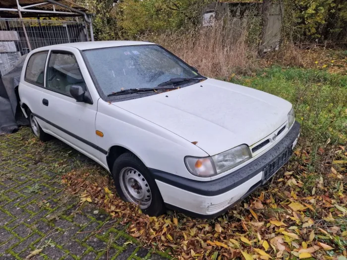 Nissan Sunny 1.4 LX LX