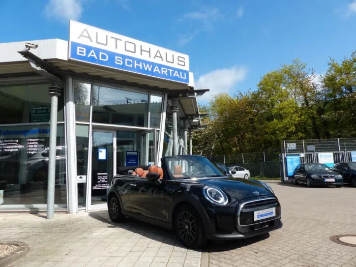 MINI One Cabrio Classic Trim, Leder Chester, Navi uvm