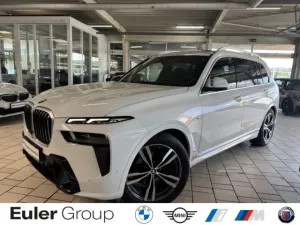BMW X7 xDrive 40dA M-Sport Sportpaket HUD Luftfederu