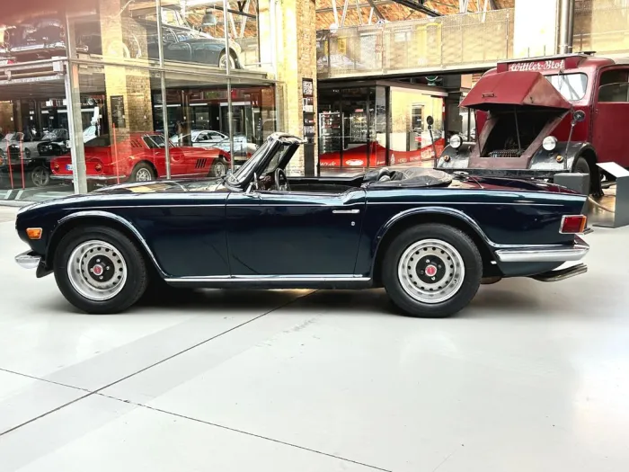 Triumph TR6