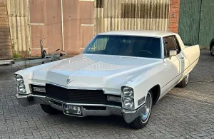 Cadillac Deville