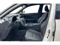 Lexus LBX 1,5 l, 136 PS CVT 4x2 5-Türer ELEGANT BLACK 