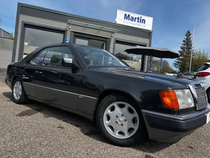 Mercedes-Benz CE 300 Sportline * TOP * gepflegt + Scheckheft *
