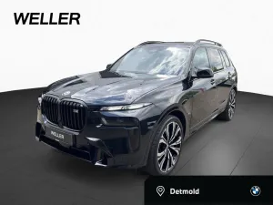 BMW X7 M60i xDr HUD,B/W,360°,Sthz,St+Go,AHK,Sky,23
