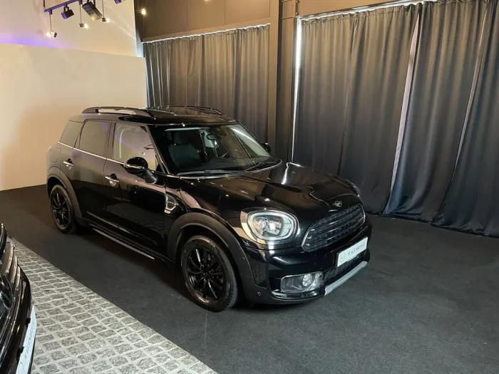MINI Countryman D (Cooper)
