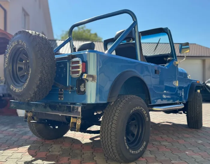 Jeep CJ