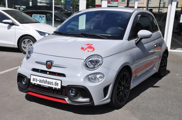 Abarth F595 - Navi - PDC - Klima AT -