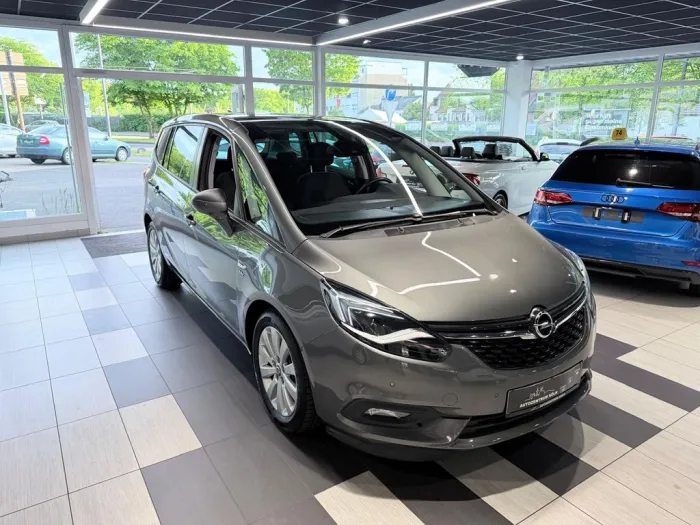 Opel Zafira C Active
